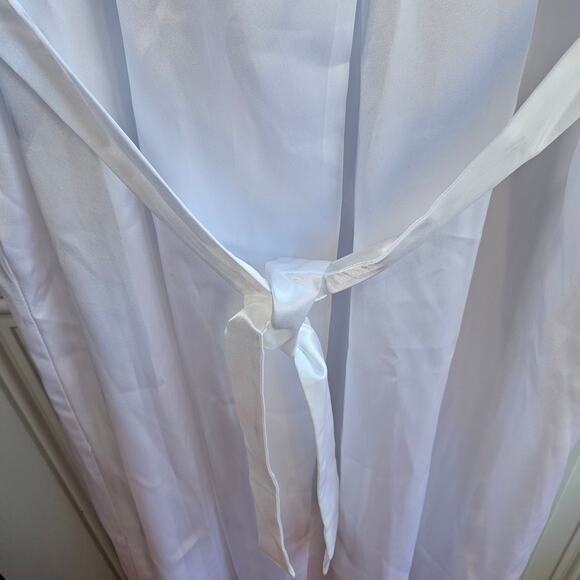 New Vintage Etienne Embroidered Lace Trim Peignoir White Satin Robe Size Large - Picture 8 of 11